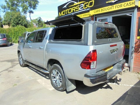 Toyota HILUX 2.4 D-4d Active 2017 White #8