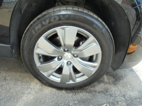 Peugeot 2008 Suv White #18