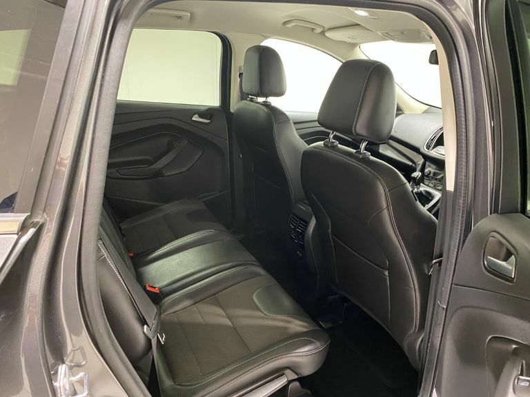 Ford Kuga 2.0 Tdci Titanium Suv 2Wd Euro 6 Black #31