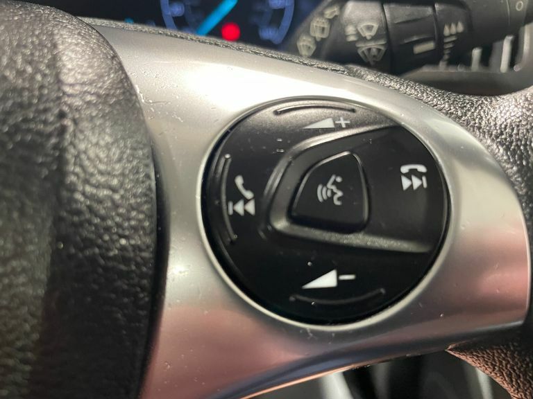 Ford Tourneo Connect 1.5 Ecoblue Zetec 120 Ps 1 Owner From New Blue #7