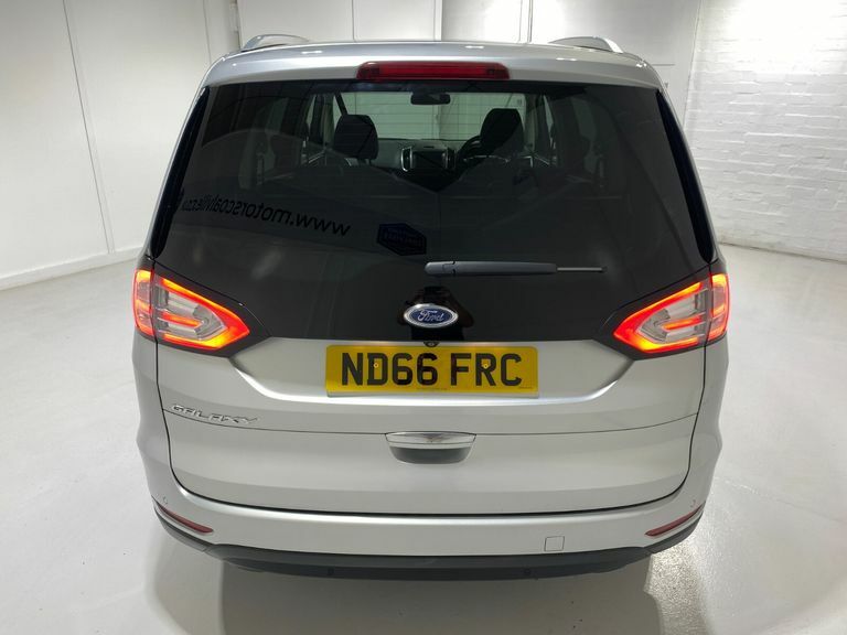 Ford Galaxy Titanium Black #31