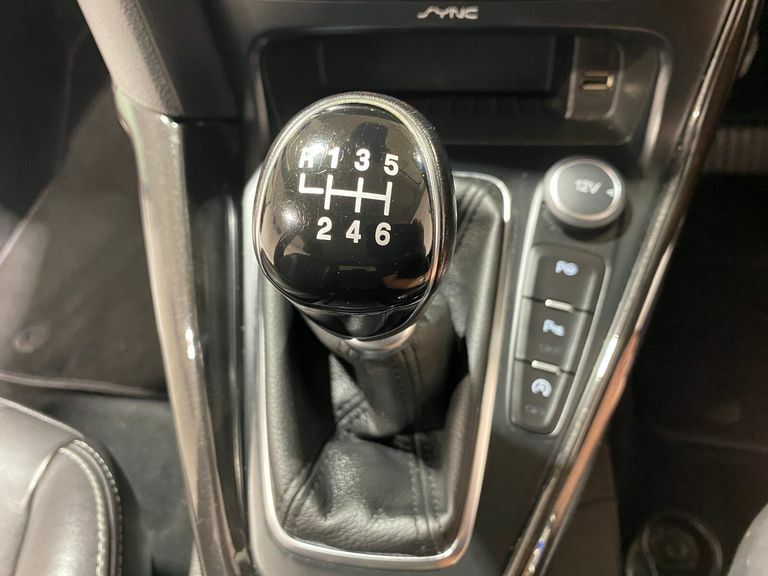 Ford Focus 1.0 Zetec 100 Bhp Black #26