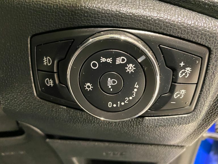 Ford Ecosport St-line White #18