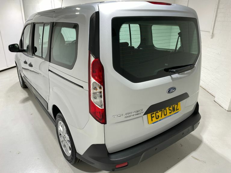 Ford Grand Tourneo Connect 1.5 Ecoblue 120Ps 6 Spd Zetec 5Dr. Silver #4