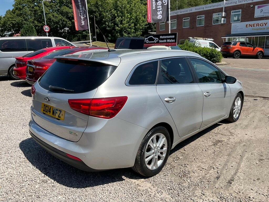Kia Ceed 1.6 Crdi Ecodynamics 3 Sportswagon Euro 5 S S Silver #4