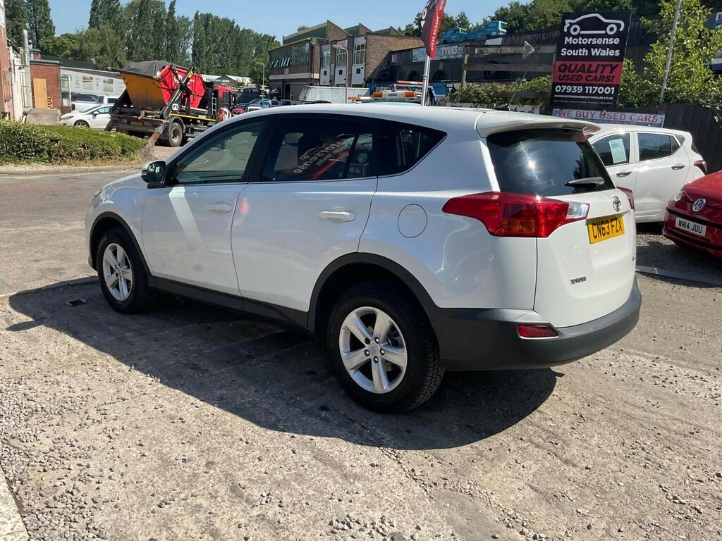 Toyota Rav 4 2.2 D-cat Invincible Red #78