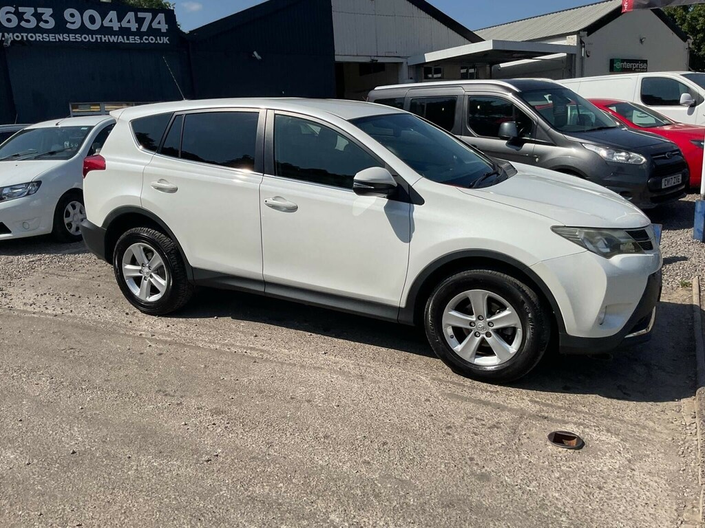Toyota Rav 4 2.2 D-cat Invincible Red #57