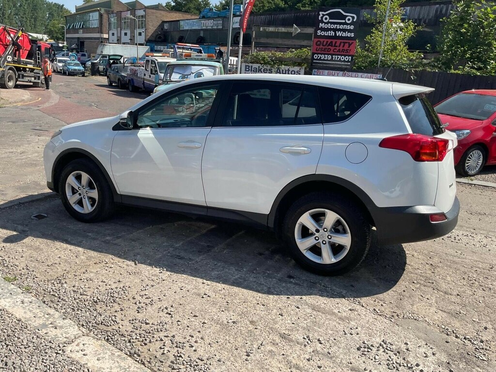 Toyota Rav 4 2.2 D-cat Invincible Red #84