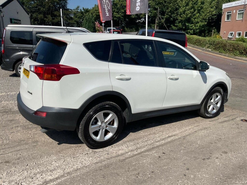 Toyota Rav 4 2.2 D-cat Invincible Red #66