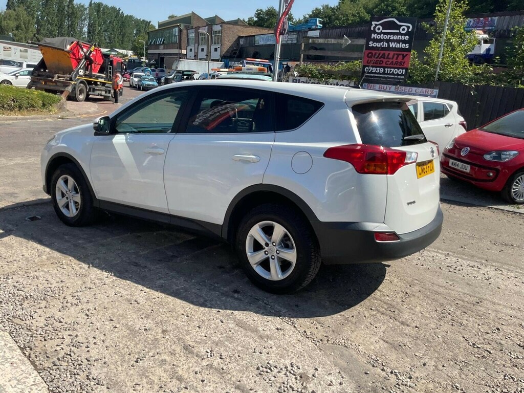 Toyota Rav 4 2.2 D-cat Invincible Red #87