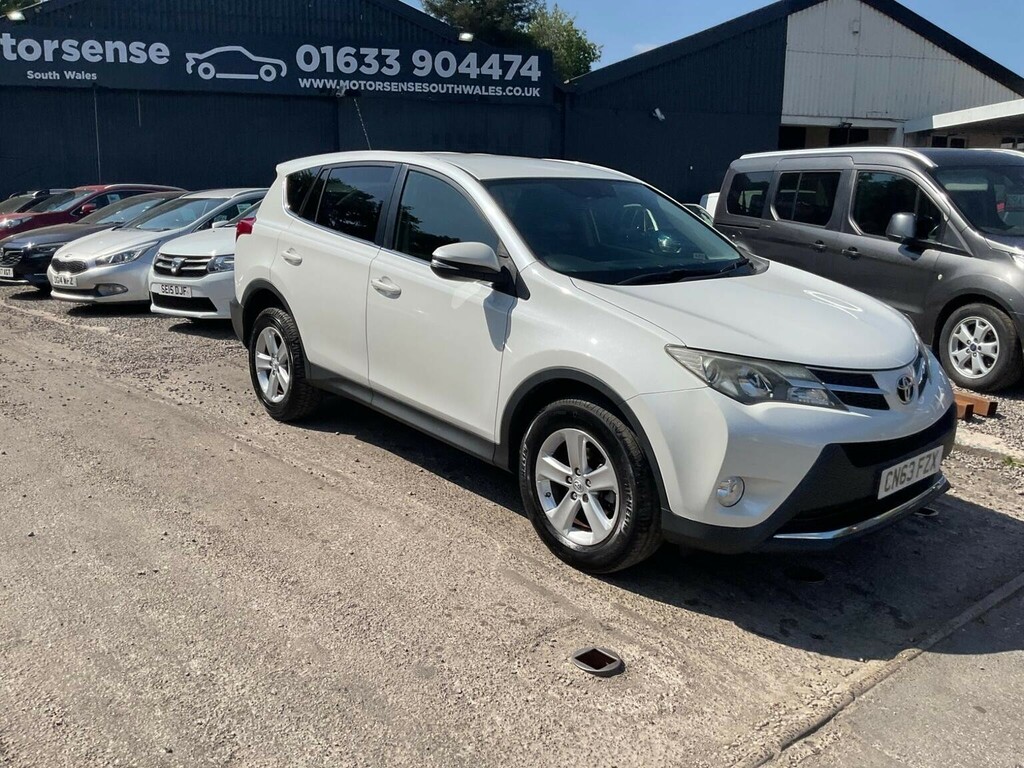 Toyota Rav 4 2.2 D-cat Invincible Red #52