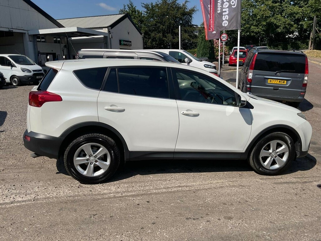 Toyota Rav 4 2.2 D-cat Invincible Red #53