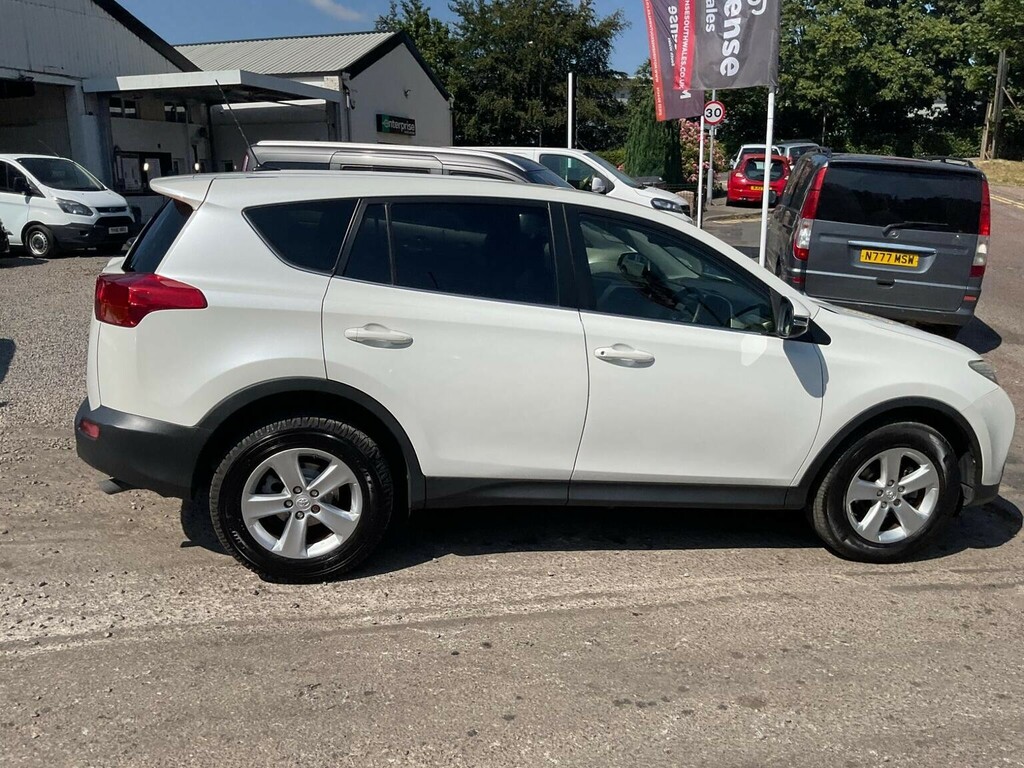 Toyota Rav 4 2.2 D-cat Invincible Red #61