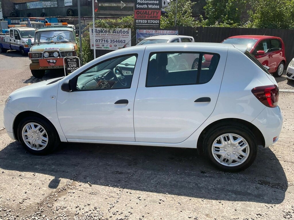 Dacia Sandero Essential Tce White #90