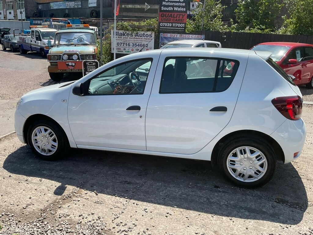 Dacia Sandero Essential Tce White #84