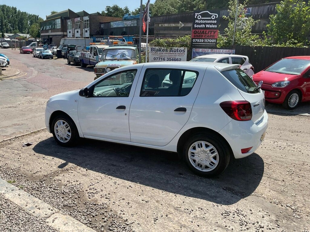 Dacia Sandero Essential Tce White #87
