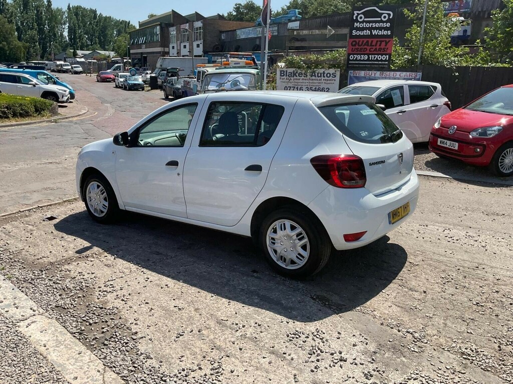 Dacia Sandero Essential Tce White #81