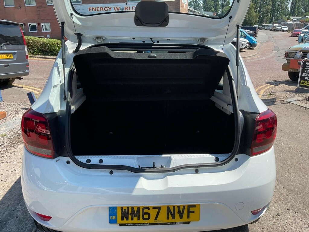 Dacia Sandero Essential Tce White #25
