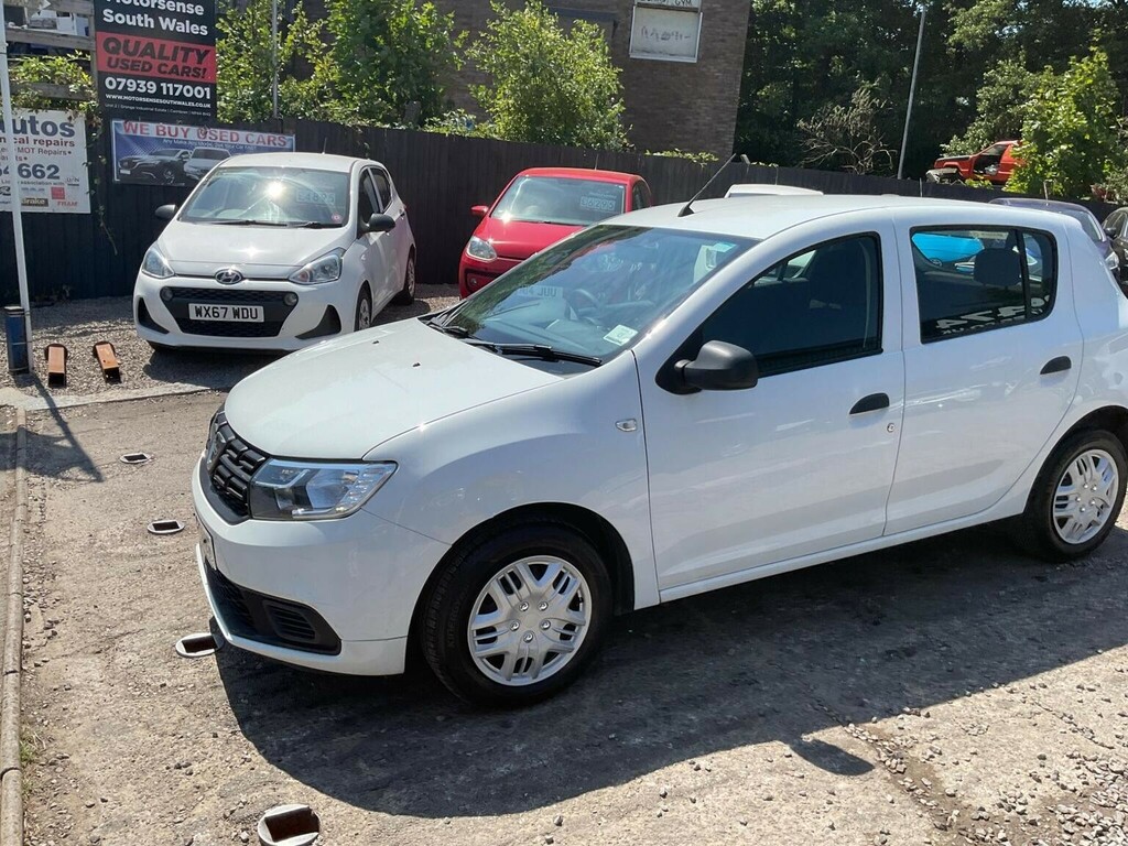 Dacia Sandero Essential Tce White #92