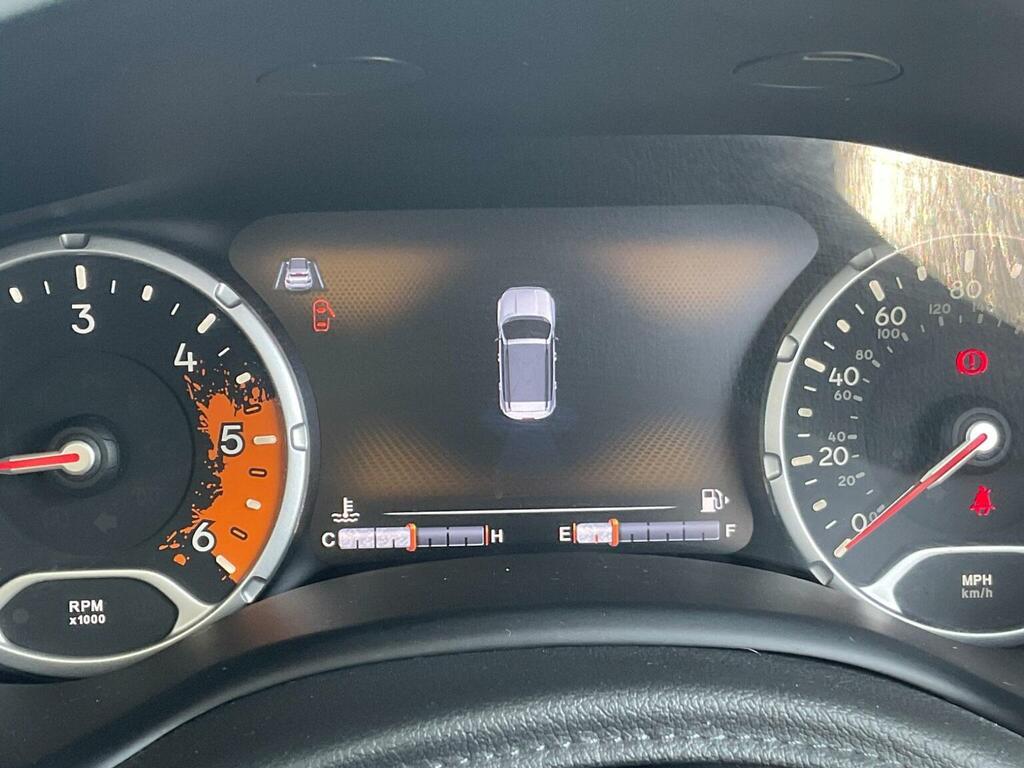 Jeep Renegade Longitude Black #25