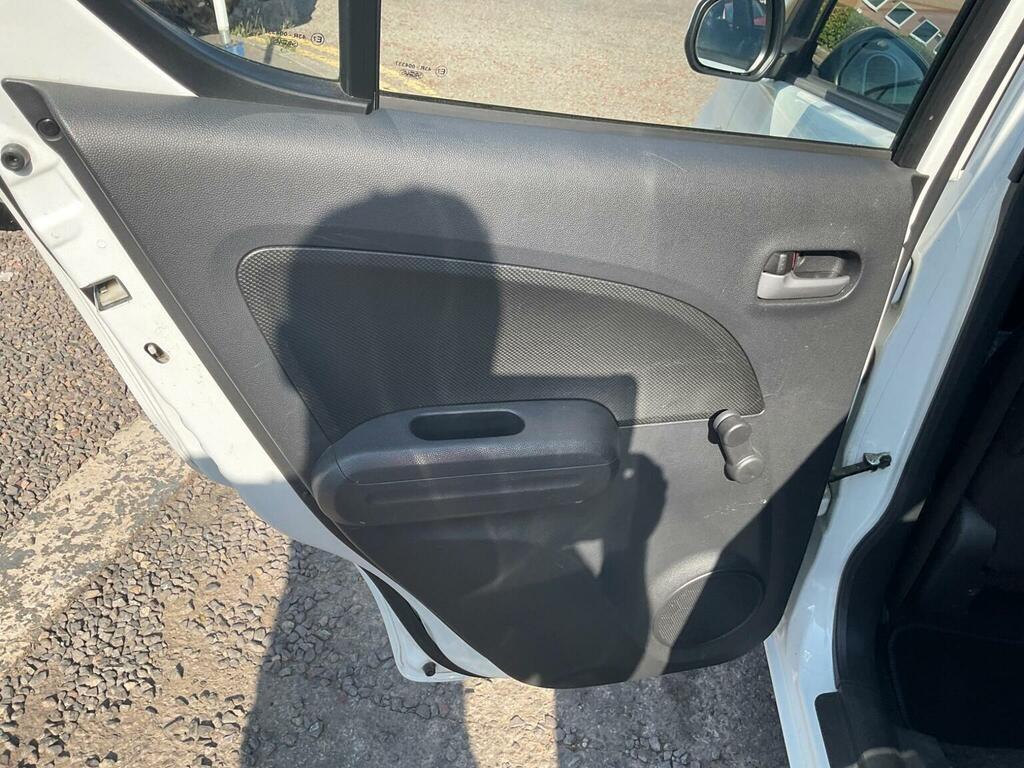 Vauxhall Agila Mpv 1.2 Black #28