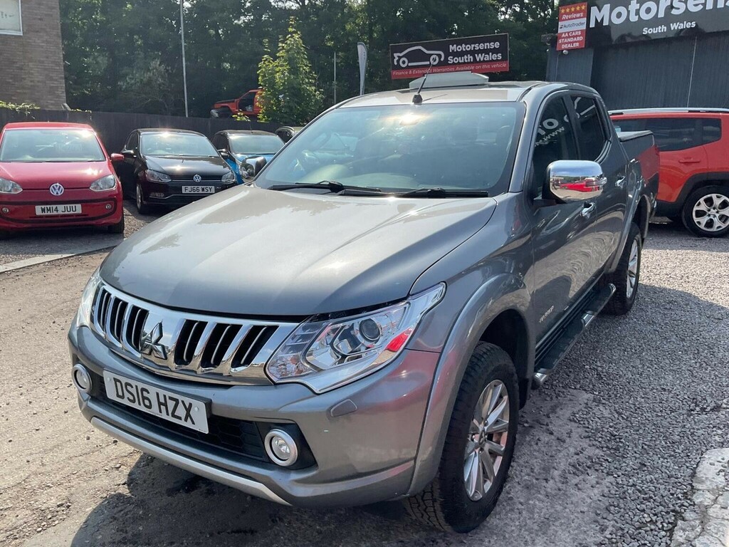 Mitsubishi L200 2.4 Di-d Dc Barbarian Blue #39