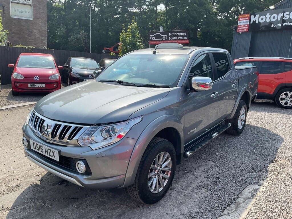 Mitsubishi L200 2.4 Di-d Dc Barbarian Blue #31