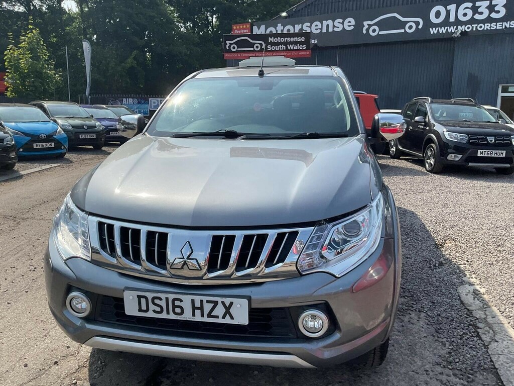 Mitsubishi L200 2.4 Di-d Dc Barbarian Blue #34