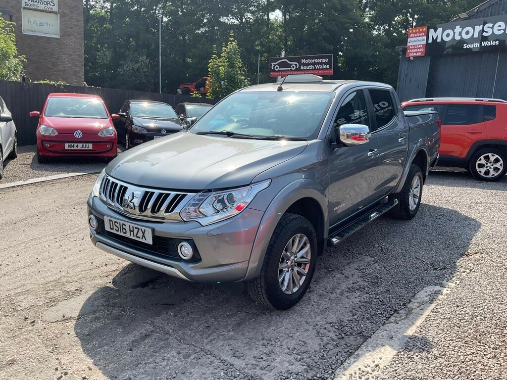 Mitsubishi L200 2.4 Di-d Dc Warrior 4Wd Euro 5 Grey