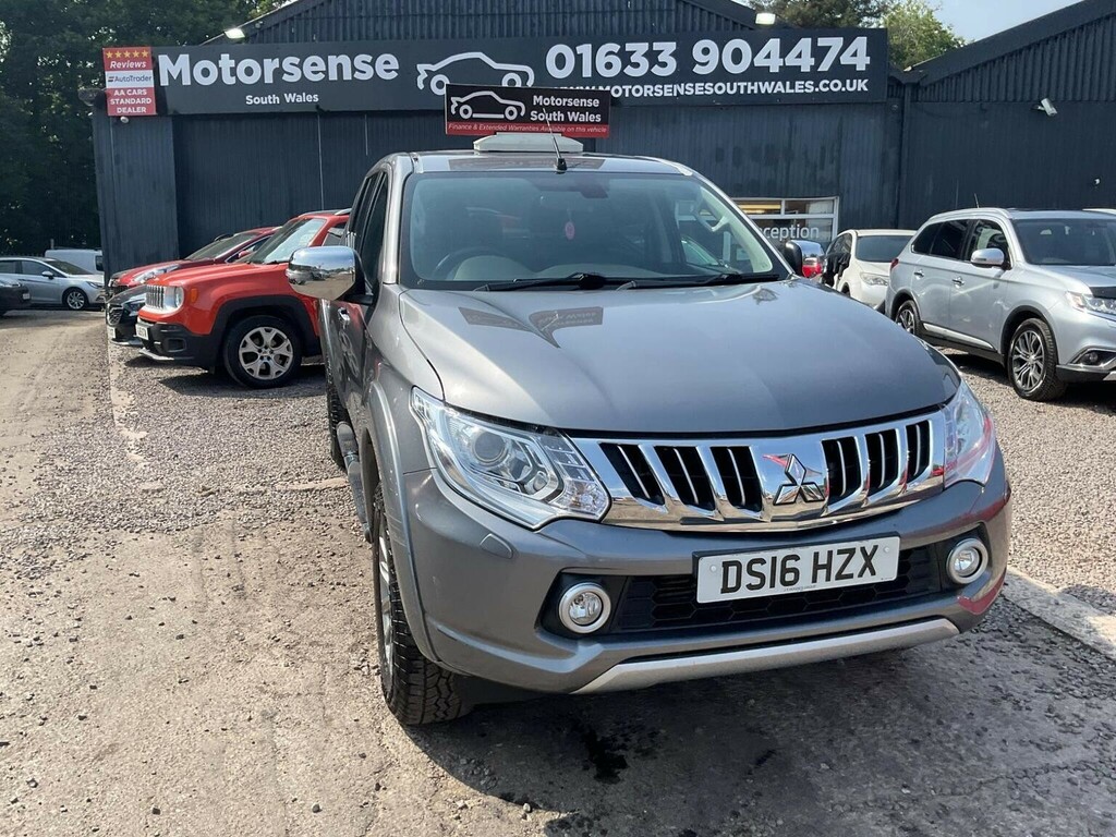 Mitsubishi L200 2.4 Di-d Dc Barbarian Blue #50