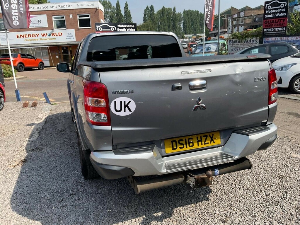 Mitsubishi L200 2.4 Di-d Dc Barbarian Blue #91