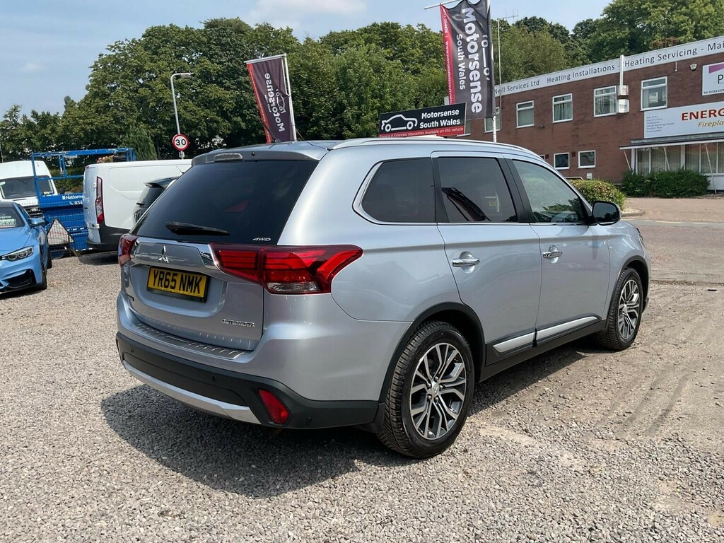 Mitsubishi Outlander 2.2 Di-d Gx4 4Wd Euro 6 Silver #3