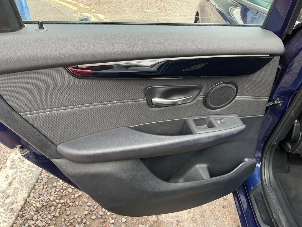 BMW 2 Series Active Tourer 218I Se Silver #35