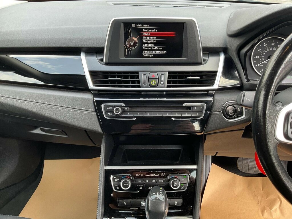 BMW 2 Series Active Tourer 218I Se Silver #19