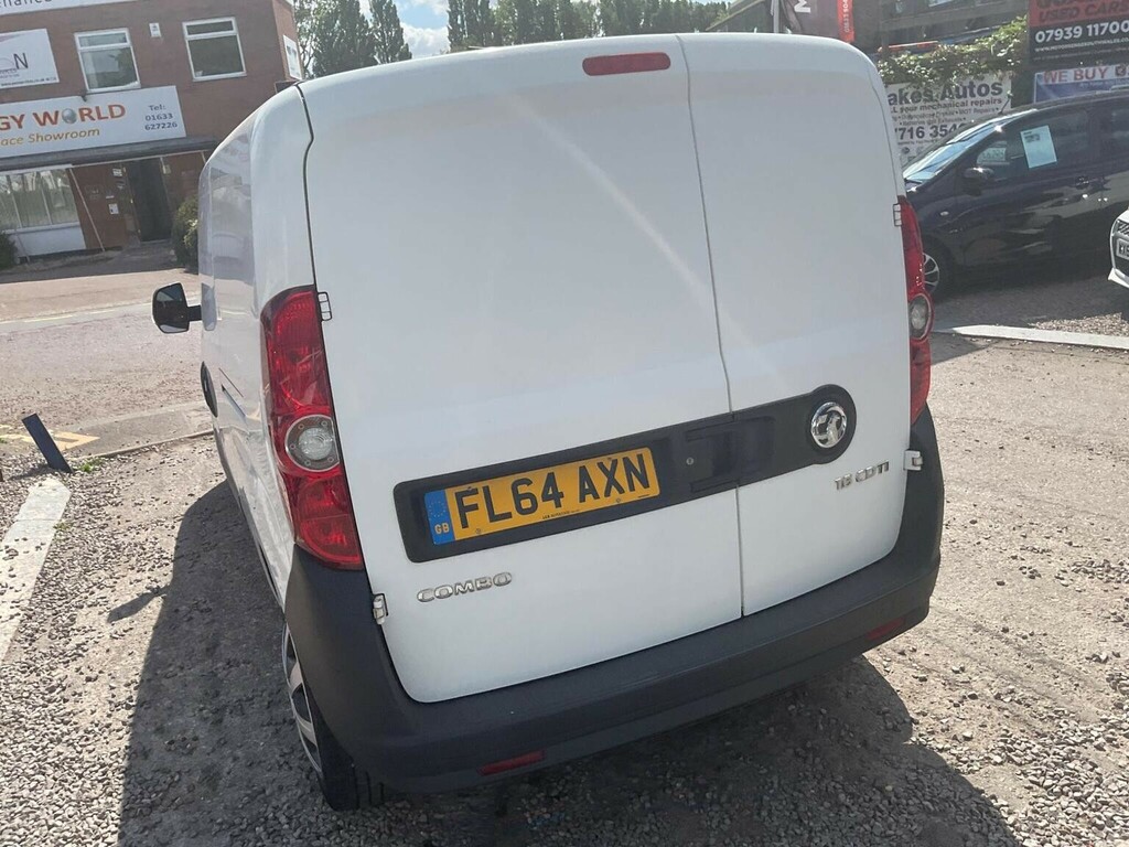 Vauxhall Combo 1.3L 1.3 Cdti 2000 16V Fwd L1 H1 White #72