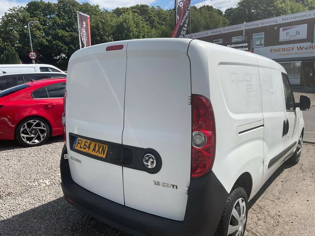 Vauxhall Combo 1.3L 1.3 Cdti 2000 16V Fwd L1 H1 White #68