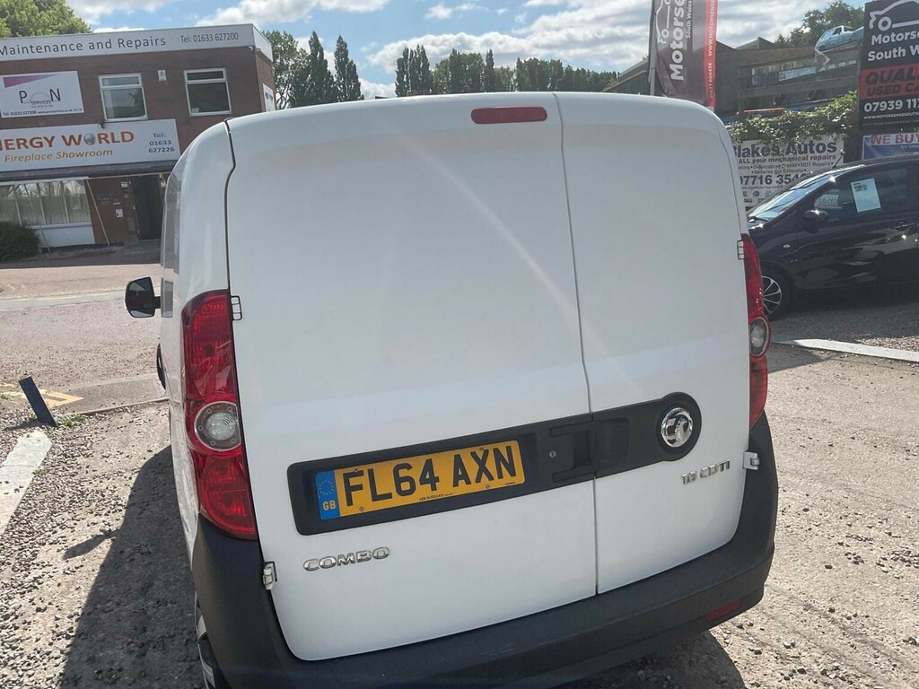 Vauxhall Combo 1.3L 1.3 Cdti 2000 16V Fwd L1 H1 White #73