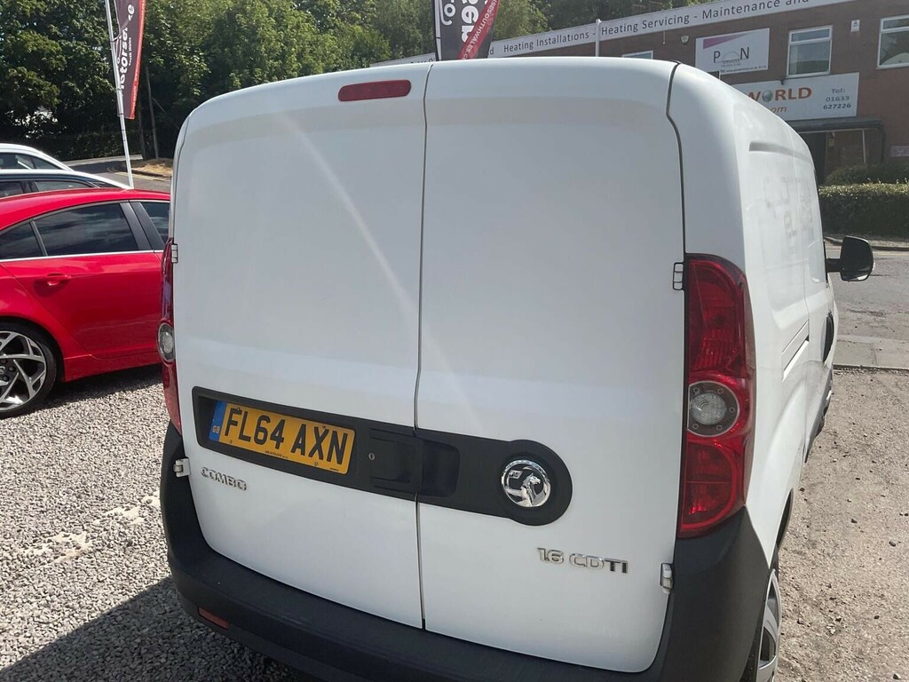 Vauxhall Combo 1.3L 1.3 Cdti 2000 16V Fwd L1 H1 White #66