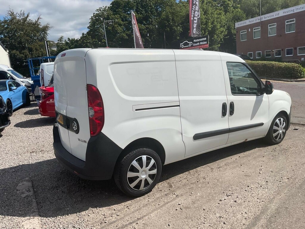 Vauxhall Combo 1.3L 1.3 Cdti 2000 16V Fwd L1 H1 White #58
