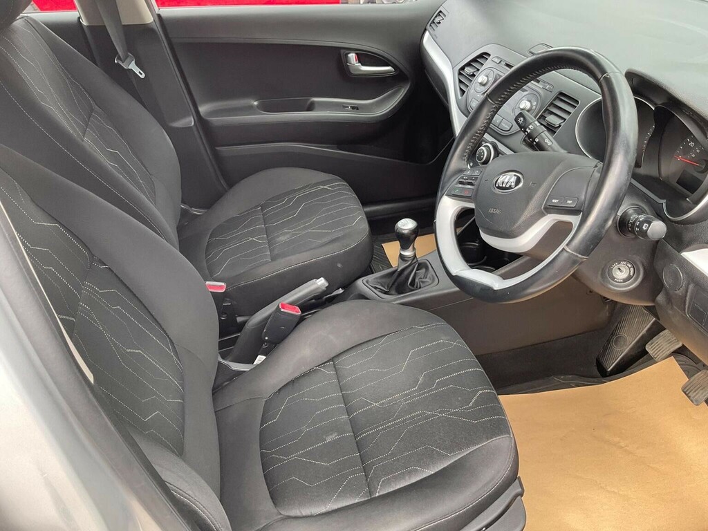 Kia Picanto 1.25 Sport Black #7
