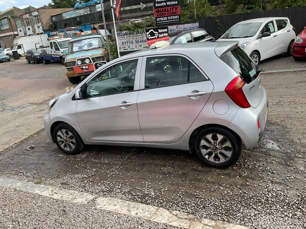 Kia Picanto 1.25 Sport Black #99