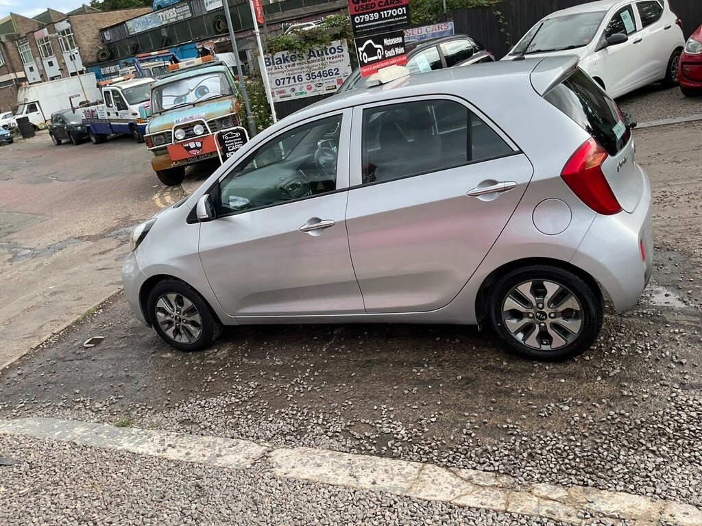 Kia Picanto 1.25 Sport Black #98