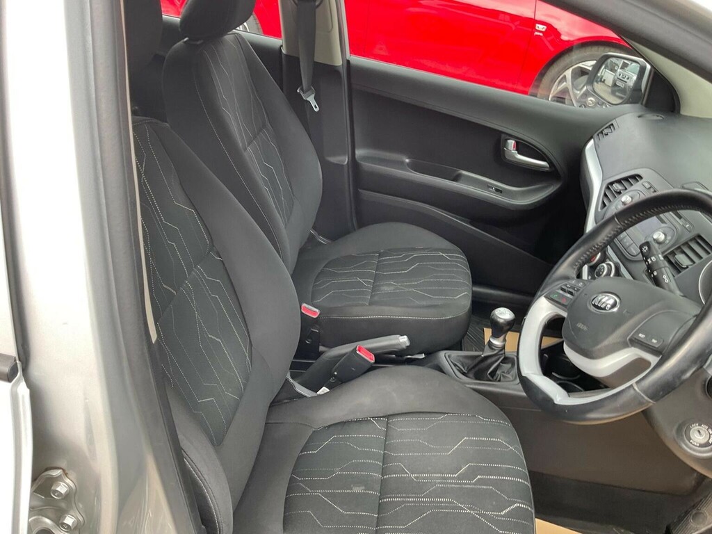 Kia Picanto 1.25 Sport Black #23