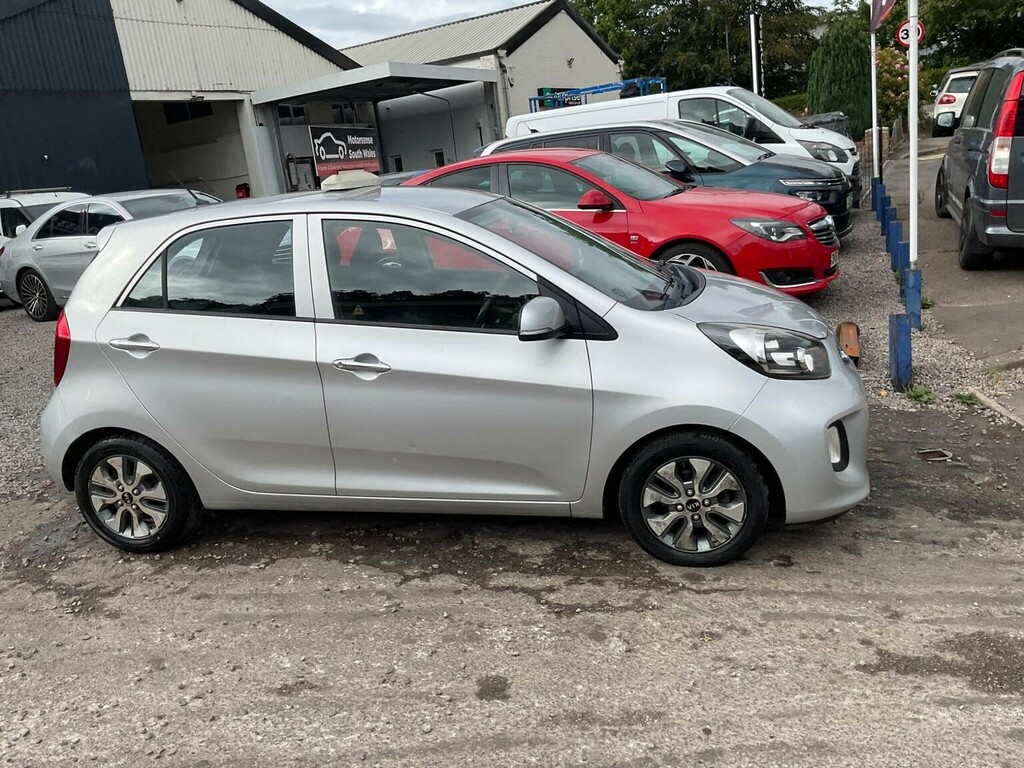 Kia Picanto 1.25 Sport Black #61