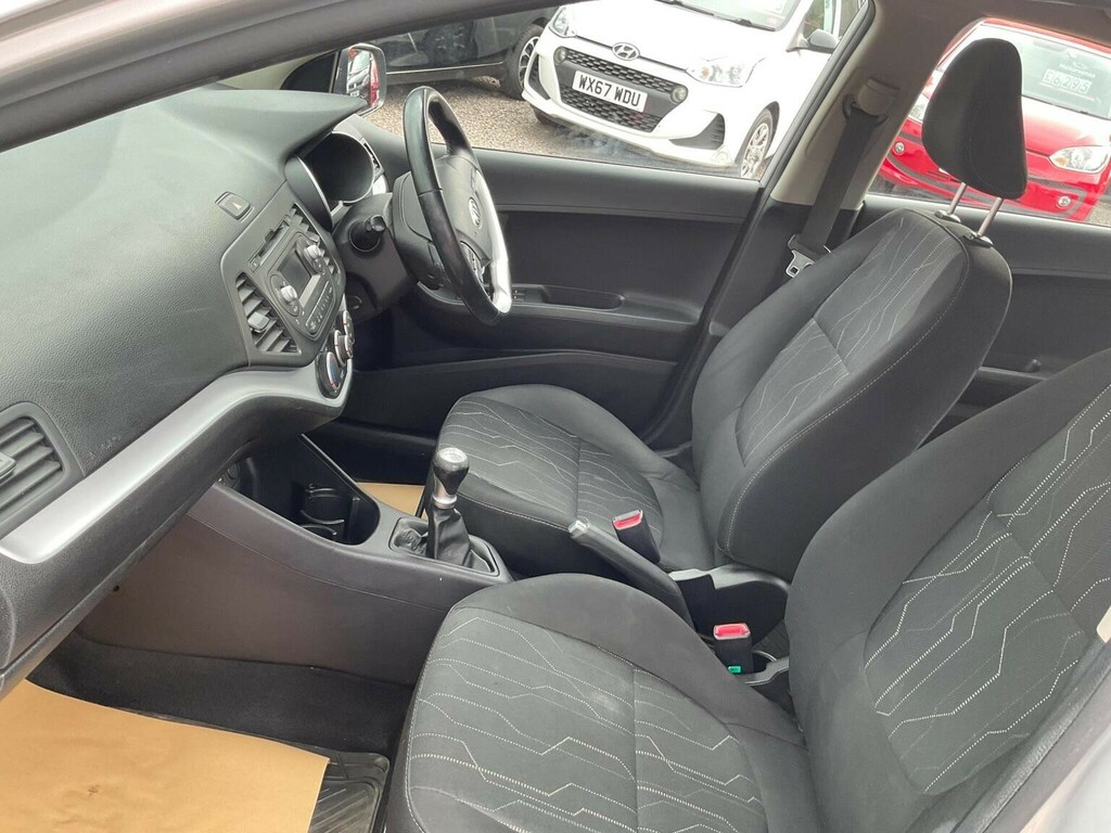 Kia Picanto 1.25 Sport Black #15