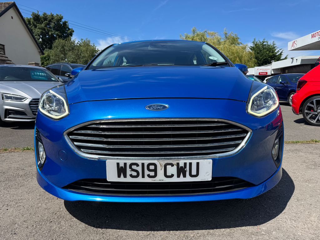 Ford Fiesta Zetec #6
