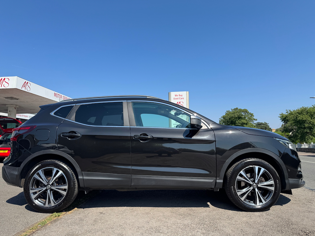 Nissan Qashqai Tekna Plus Dig-t  #3