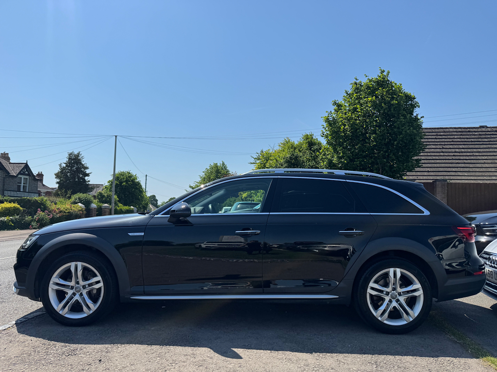 Audi A4 Allroad Tdi Quattro Black #10