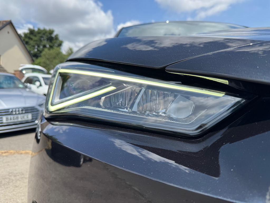 Seat Tarraco 1.5 Ecotsi Xcellence Grey #31