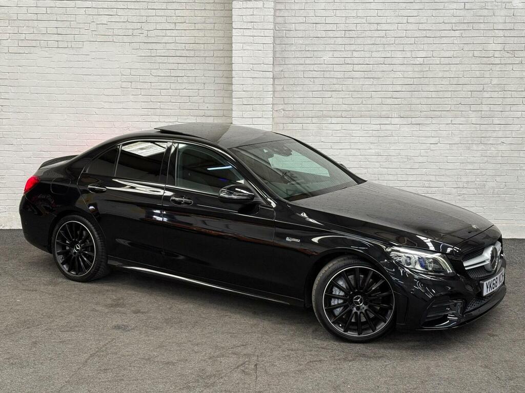 Mercedes-Benz C Class Saloon 3.0 C43 V6 Amg Premium Plus G-tronic 4Ma TEMP981 Black #2